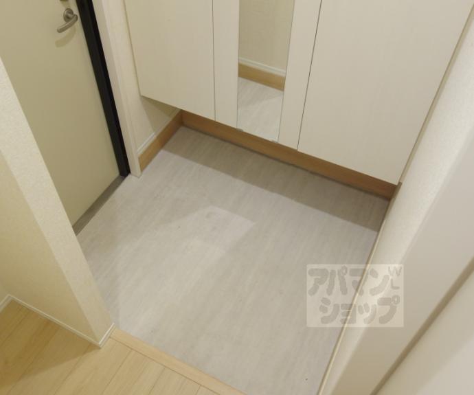 【カーサ　ヨシ】間取