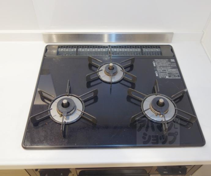 【カーサ　ヨシ】間取