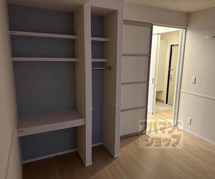 【カーサ　ヨシ】間取