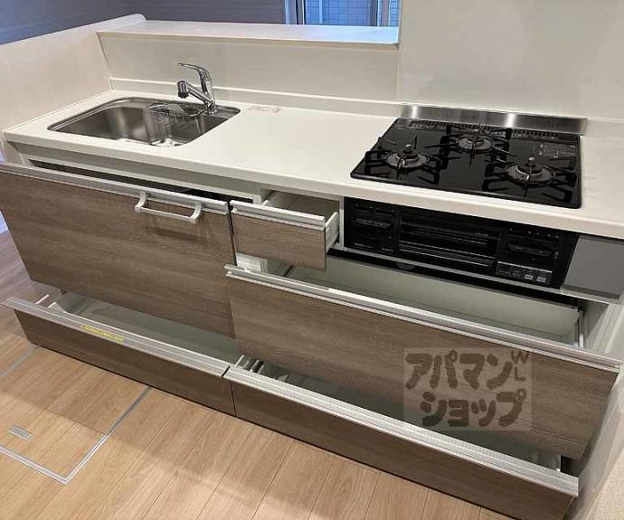 【カーサ ヨシ】間取