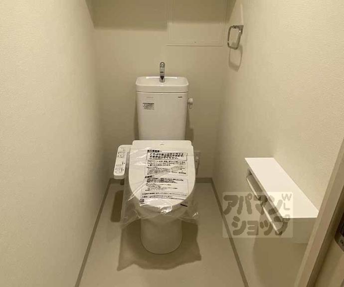 【KCCフラット西京極】間取