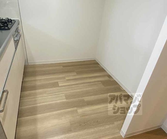 【KCCフラット西京極】間取