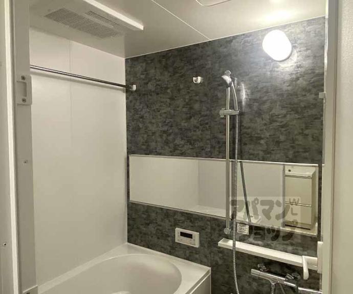 【KCCフラット西京極】間取