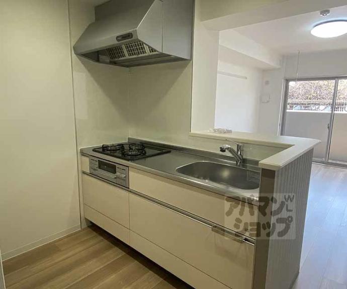 【KCCフラット西京極】間取