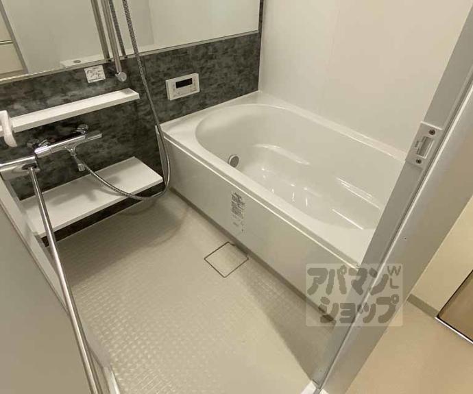 【KCCフラット西京極】間取