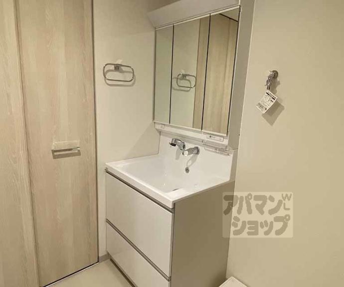 【KCCフラット西京極】間取