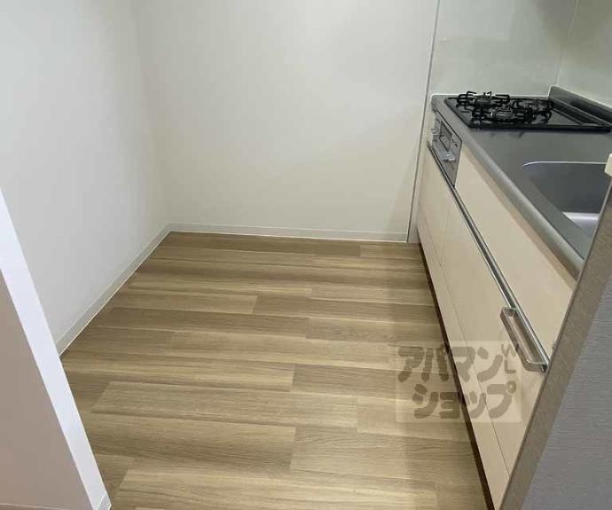 【KCCフラット西京極】間取