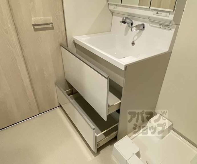 【KCCフラット西京極】間取