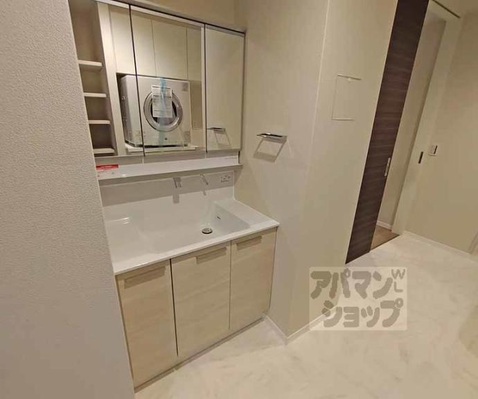 【シャーメゾン華】間取