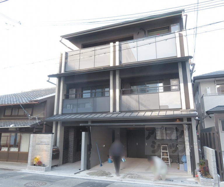 Ａｖｅｎｕｅ堀川六角