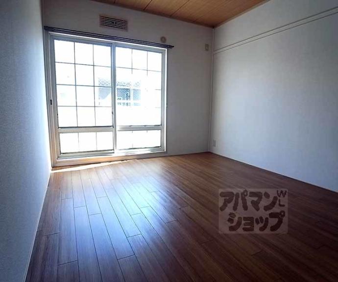 【サンビレッジ太秦】間取