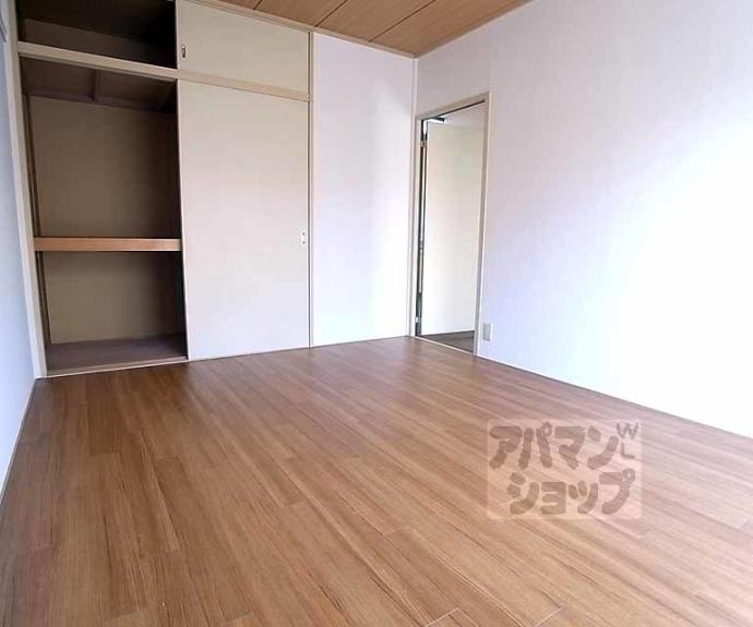 【サンビレッジ太秦】間取