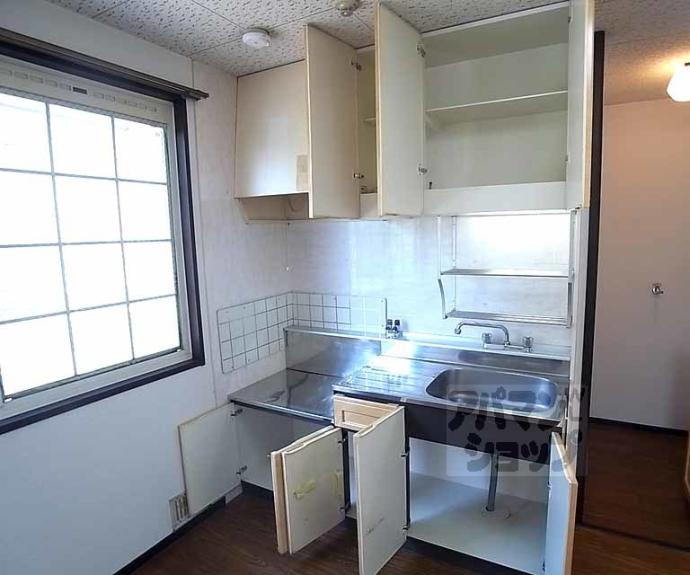 【サンビレッジ太秦】間取