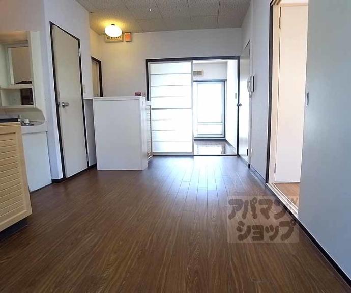 【サンビレッジ太秦】間取