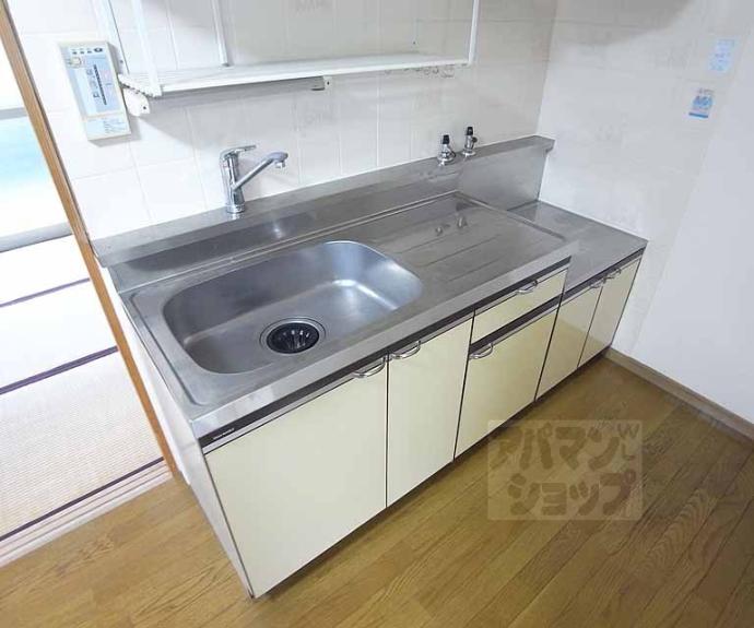 【マンションいそい常盤】間取