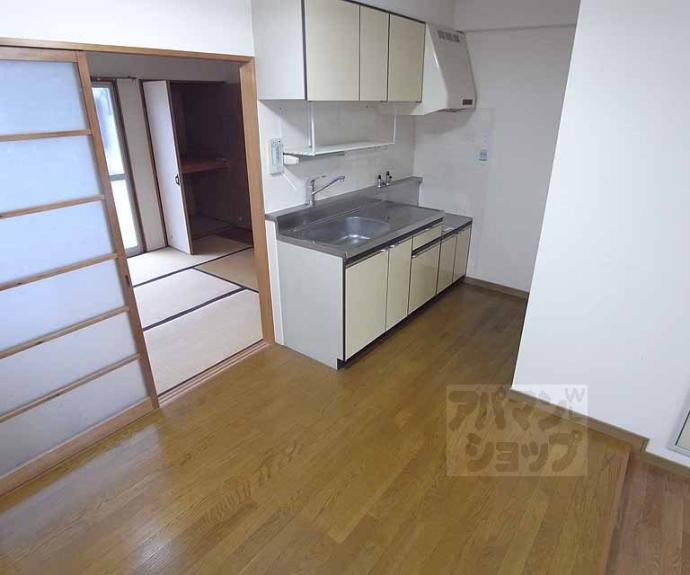 【マンションいそい常盤】間取