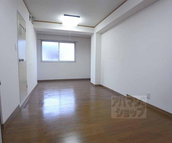 【マンションいそい常盤】間取