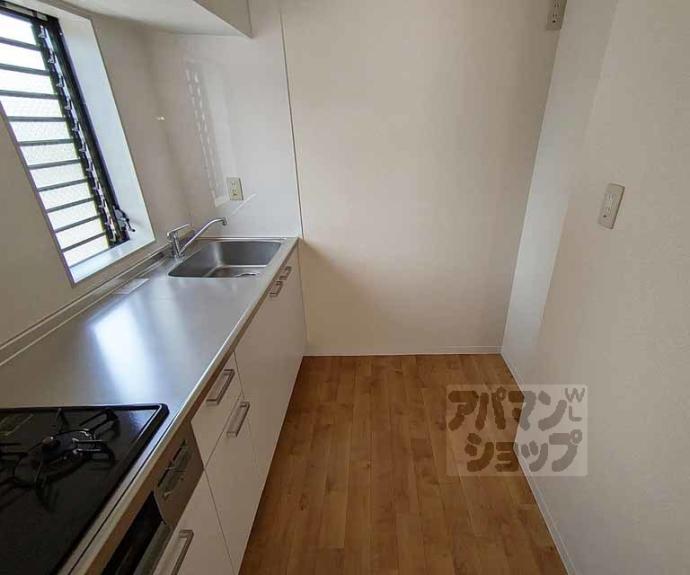 【シャンパーニュ四条】間取