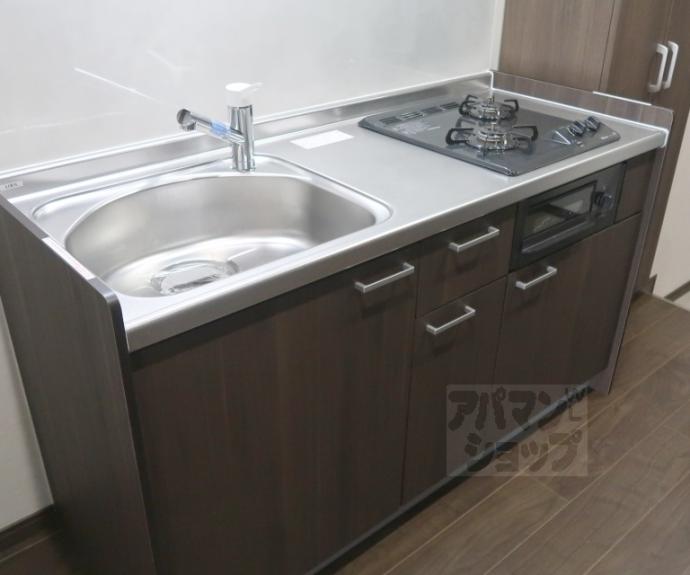 【Ｐｏｕｒ　Ｔｏｕｊｏｕｒｓ　東福寺】間取