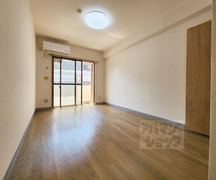 【サンサーラ嵯峨野】間取