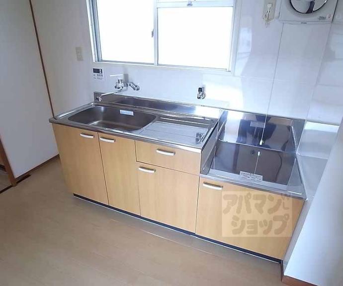 【メゾン嵯峨の道】間取