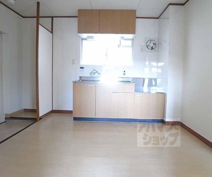 【メゾン嵯峨の道】間取