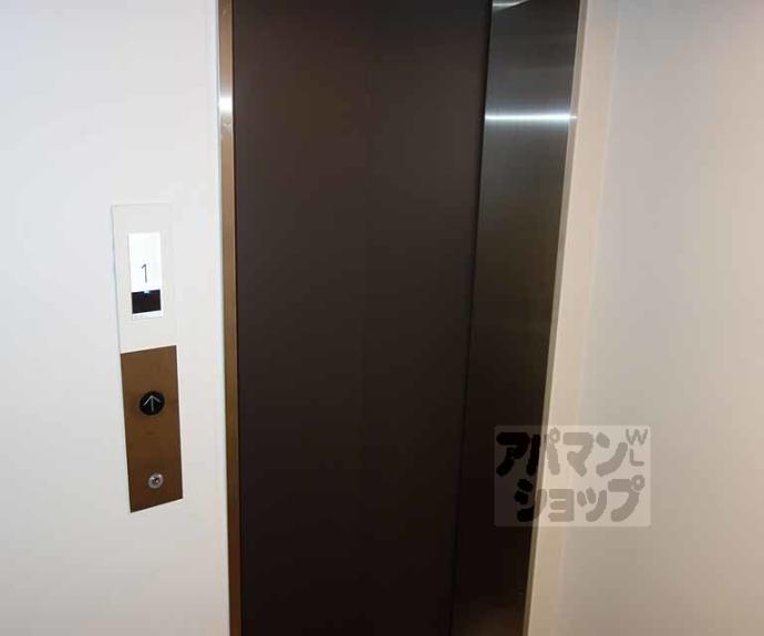 【ＴＨＥＧＡＲＮＥＴＳＵＩＴＥＲＥＳＩＤＥＮＣＥ京都駅南】間取