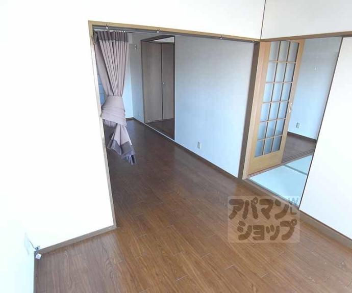 【ロイヤルハイツ西京極】間取