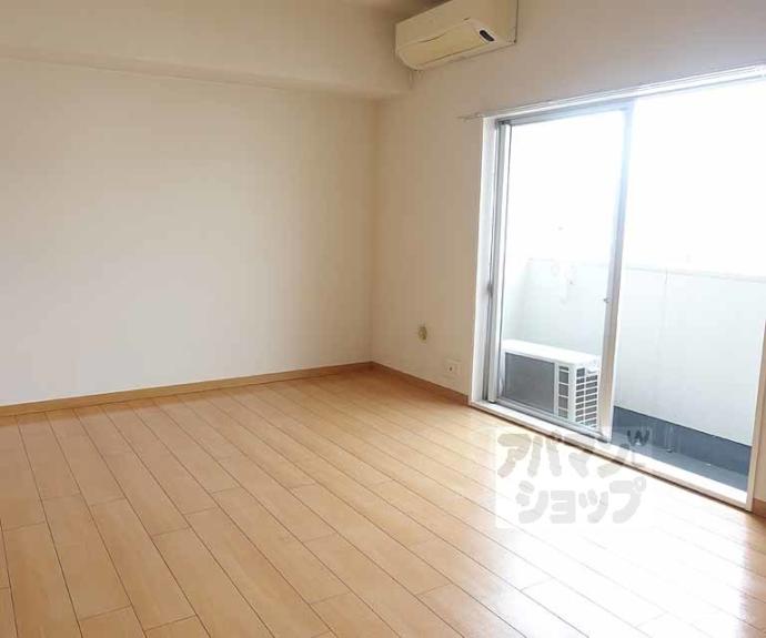 【リエス西院】間取