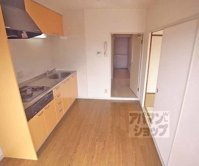 【ロイヤルコーポ】間取