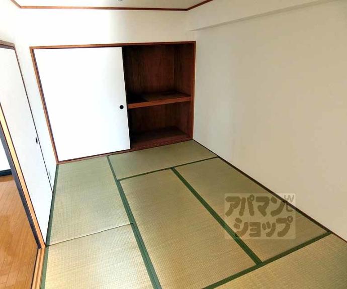 【ロイヤルコーポ】間取