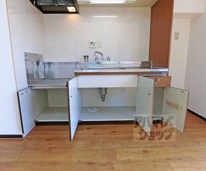 【ロイヤルコーポ】間取