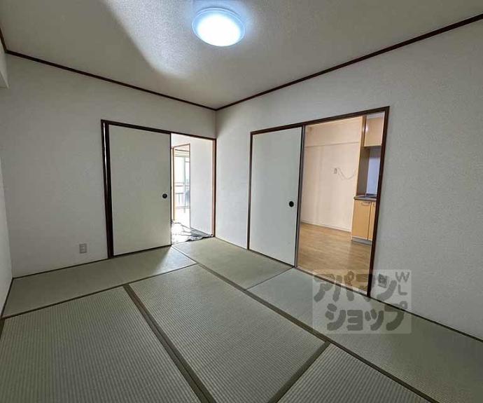 【ロイヤルコーポ】間取