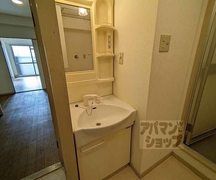 【ロイヤルコーポ】間取