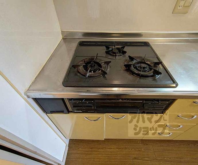 【ロイヤルコーポ】間取