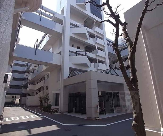 【嵐山グランド・シティ】