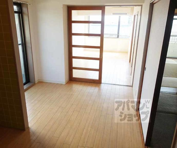 【グランドパレスもと庄屋】間取