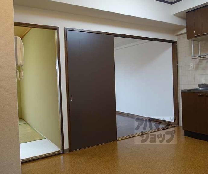 【アーバン四条梅ノ宮】間取