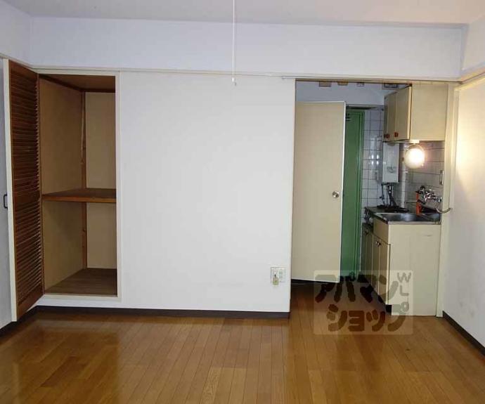 【コテージ大枝】間取