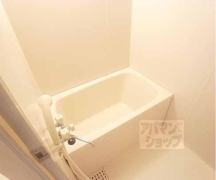 【エバグリーン】間取