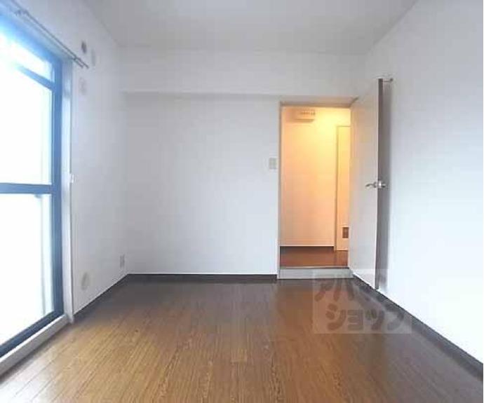 【エバグリーン】間取