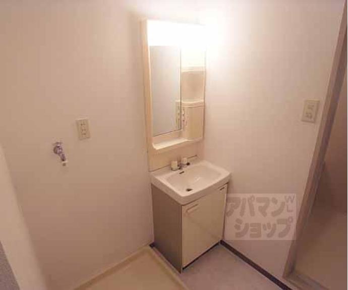 【エバグリーン】間取