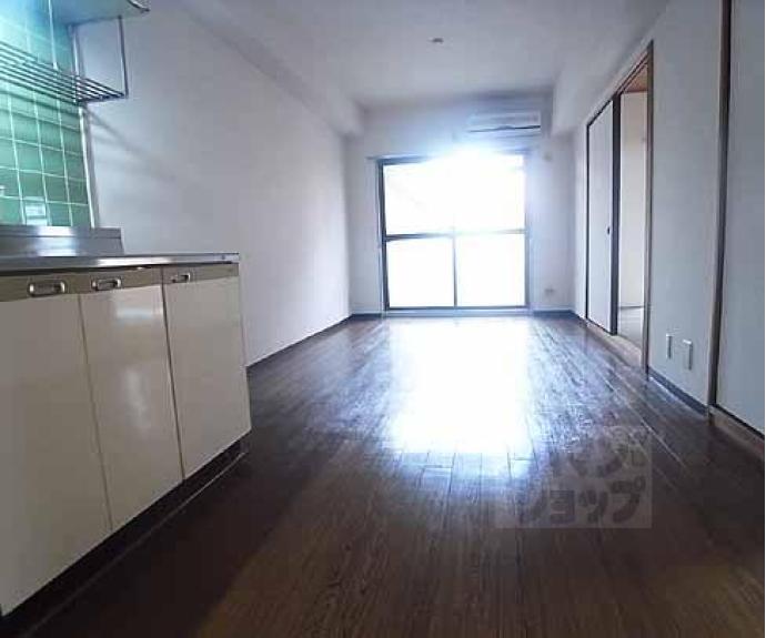 【エバグリーン】間取