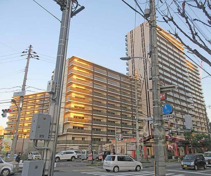 【クラッシィハウス京都六地蔵　ブライトテラス棟】間取