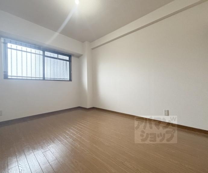 【グリーンエクセル西院】間取