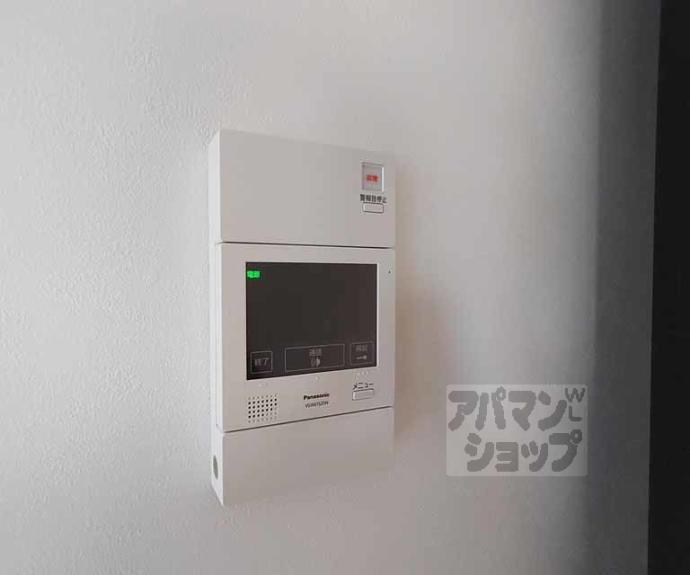 【グランレブリー二条城東】間取