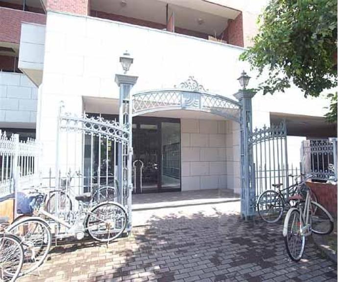 【デ・リード&サンヴェール桂川東】間取