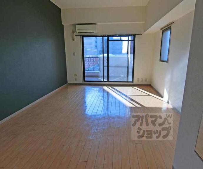 【デ・リード＆サンヴェール桂川東】間取