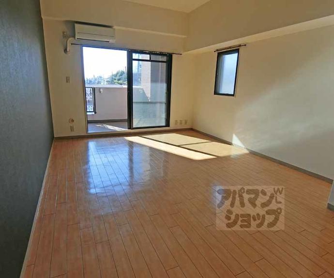 【デ・リード＆サンヴェール桂川東】間取