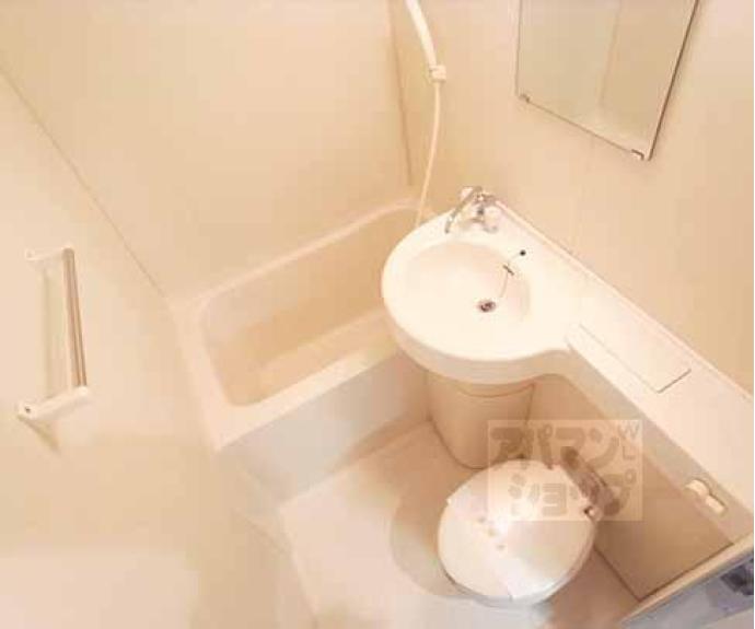 【デ・リード&サンヴェール桂川東】間取